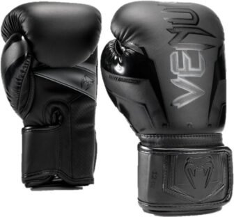 Venum Elite EVO por solo 76,99€ (30% de descuento) en estos guantes de boxeo